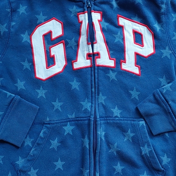 Gap vguc red&blue star sweatshirt size 8 - Picture 2 of 14